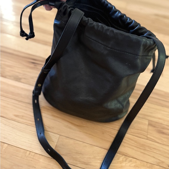 NEW Madewell Black Bucket Bag - Picture 5 of 12